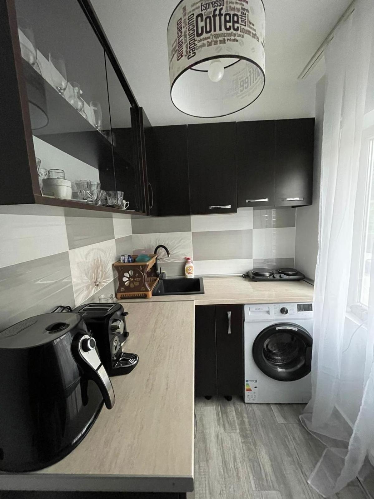 Apartament Inu โอร์โชวา ภายนอก รูปภาพ